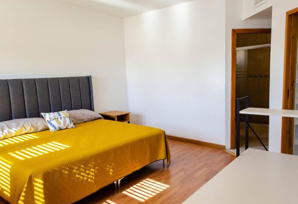 Alojamiento Completo 3 Habitaciones Chihuahua Luaran gambar