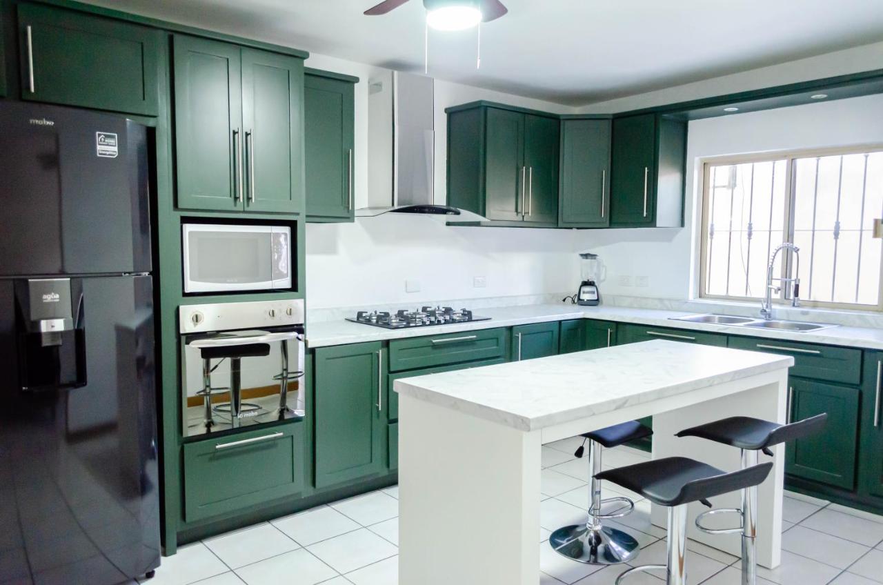 Alojamiento Completo 3 Habitaciones Chihuahua Luaran gambar